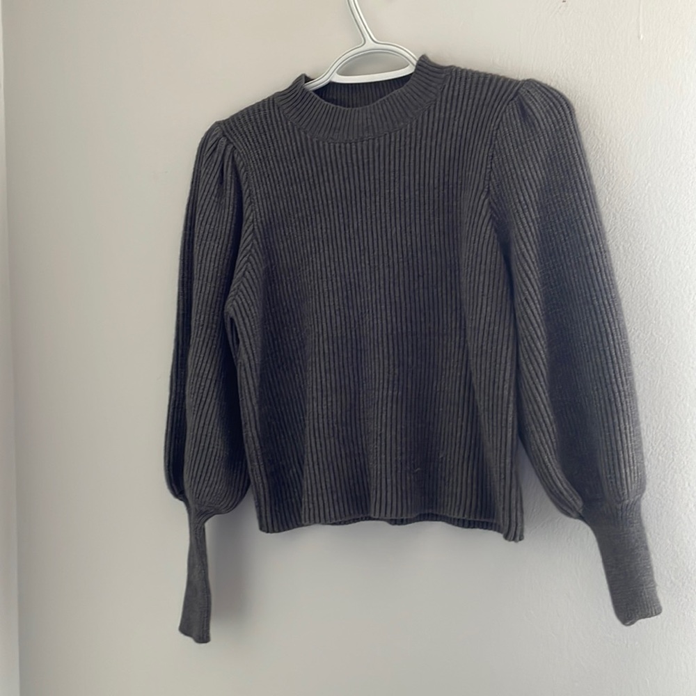 Gray Sweater For Women Size Small